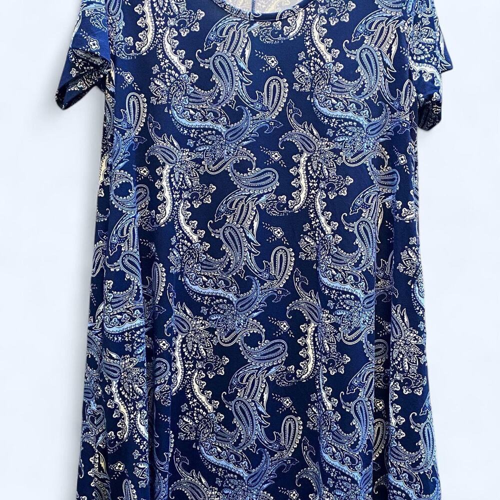 Jollietlovin navy blue and white 1X